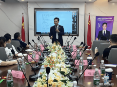 打制为导向的AI人才培育系统